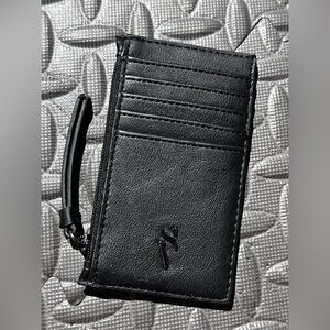 Simply Vera Wang ID and Card Wallet Black Faux Leather NWOT Appox 3” x 5”